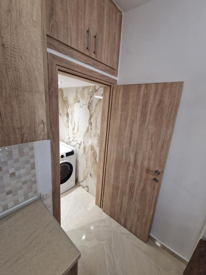 Dimosthenis Skg Apartment Thessaloníki Exteriör bild
