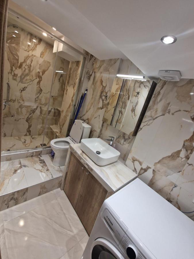Dimosthenis Skg Apartment Thessaloníki Exteriör bild