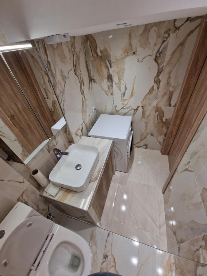 Dimosthenis Skg Apartment Thessaloníki Exteriör bild